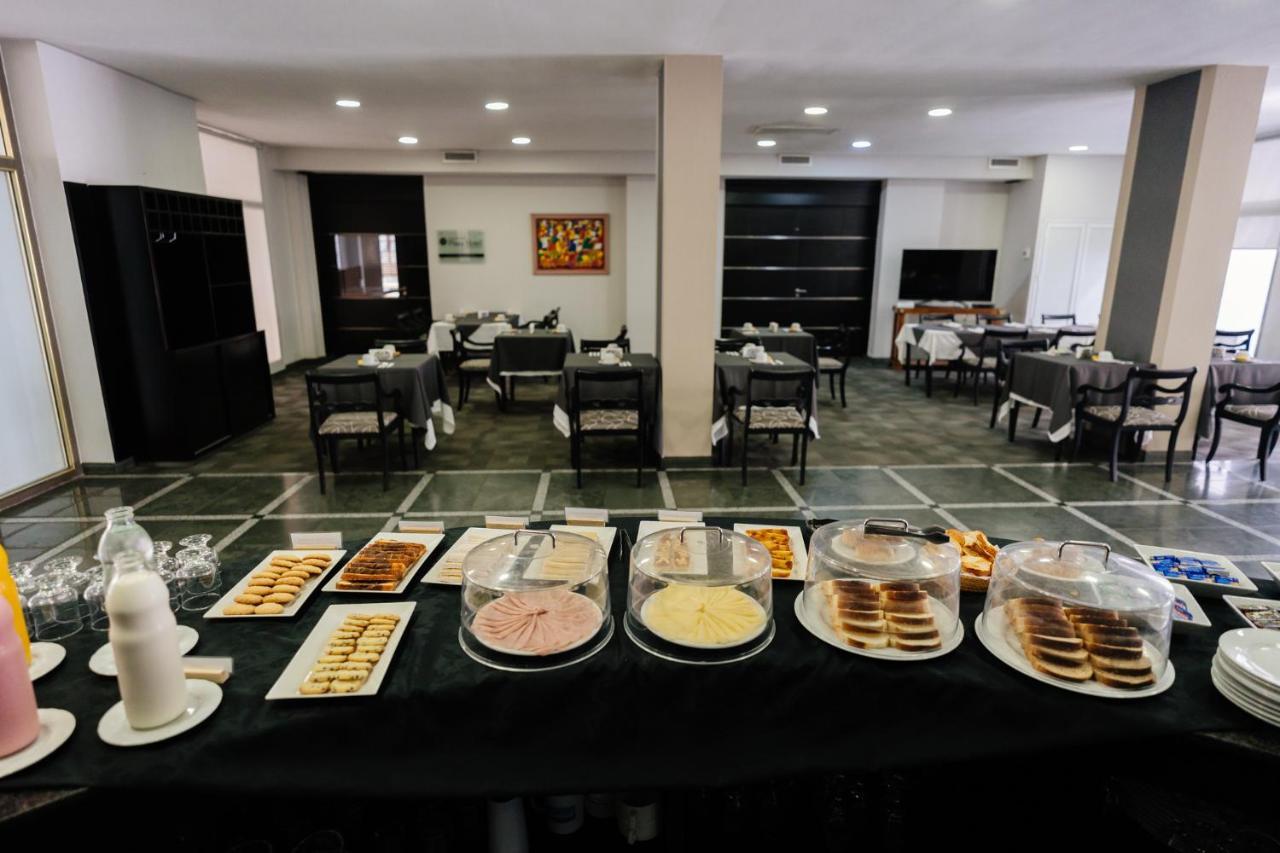 圣尼古拉斯广场酒店 San Nicolás de los Arroyos 外观 照片